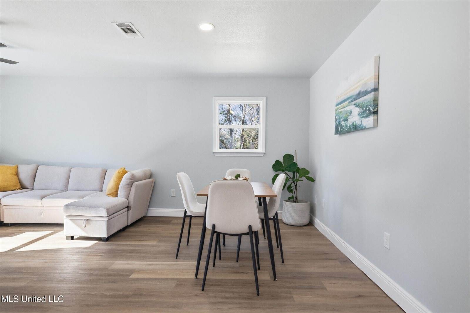 14822 Parker Road, Biloxi, MS 39532