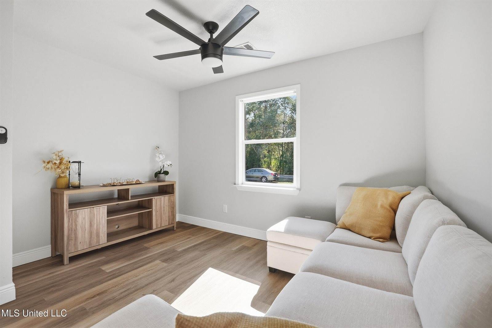 14822 Parker Road, Biloxi, MS 39532