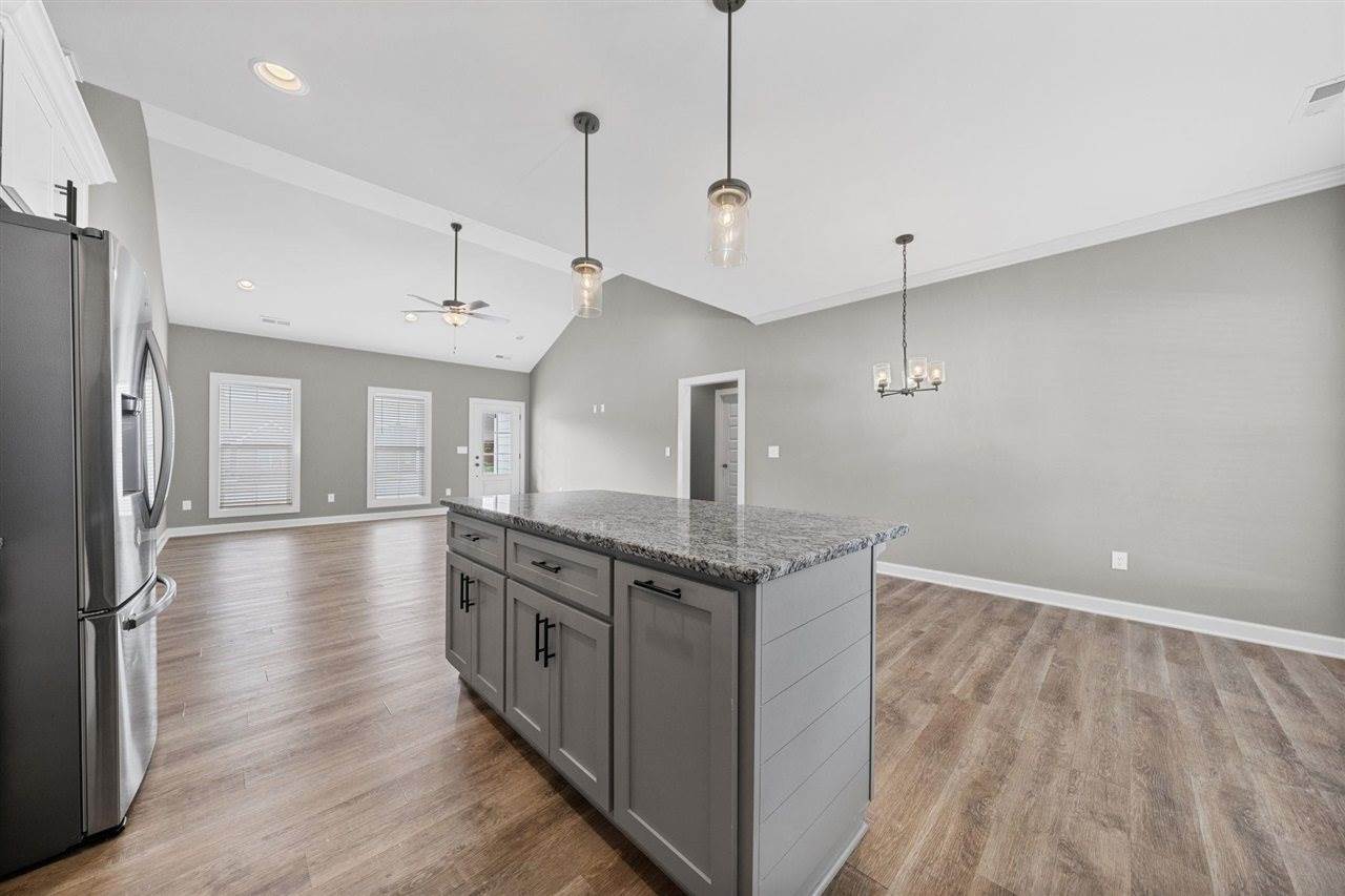 3270 Black Walnut Court, Bowling Green, KY 42101