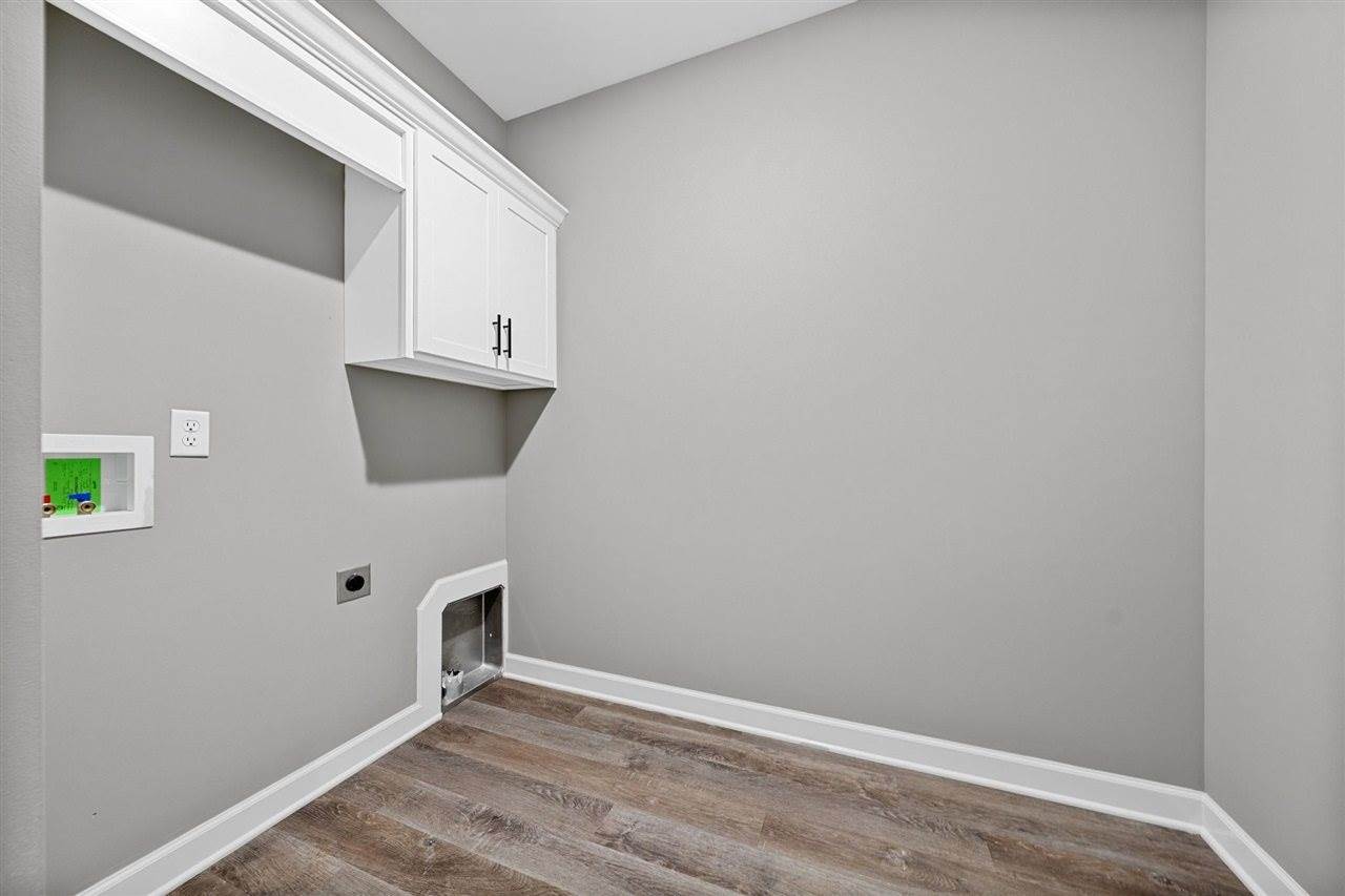 3270 Black Walnut Court, Bowling Green, KY 42101