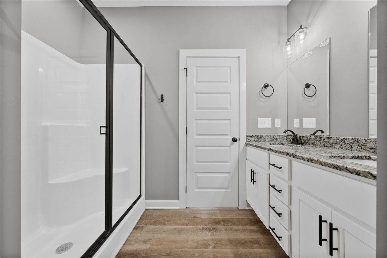 3270 Black Walnut Court, Bowling Green, KY 42101