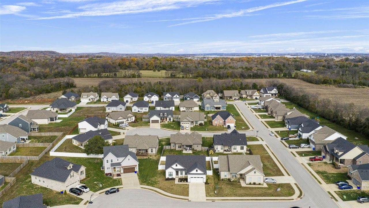 3270 Black Walnut Court, Bowling Green, KY 42101