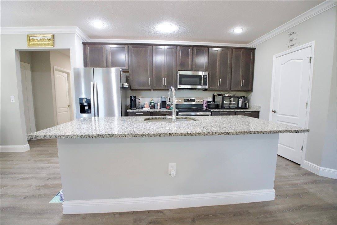 852 Jordan Avenue, Sebastian, FL 32958