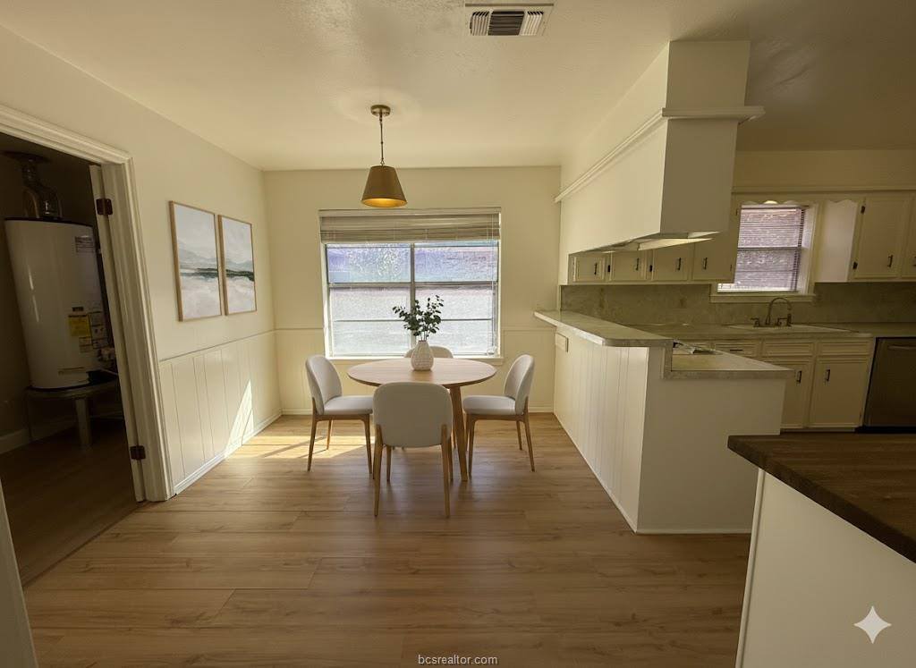 2007 Southwood Drive, College Station, TX 77840