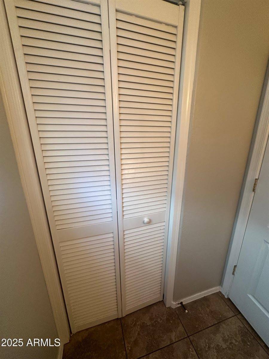 4967 East Meadow Lark Way, San Tan Valley, AZ 85140