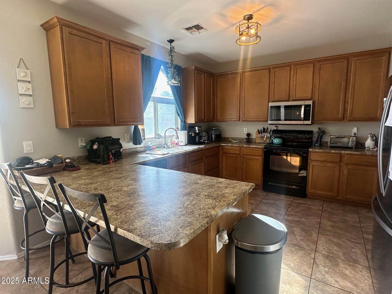 4967 East Meadow Lark Way, San Tan Valley, AZ 85140