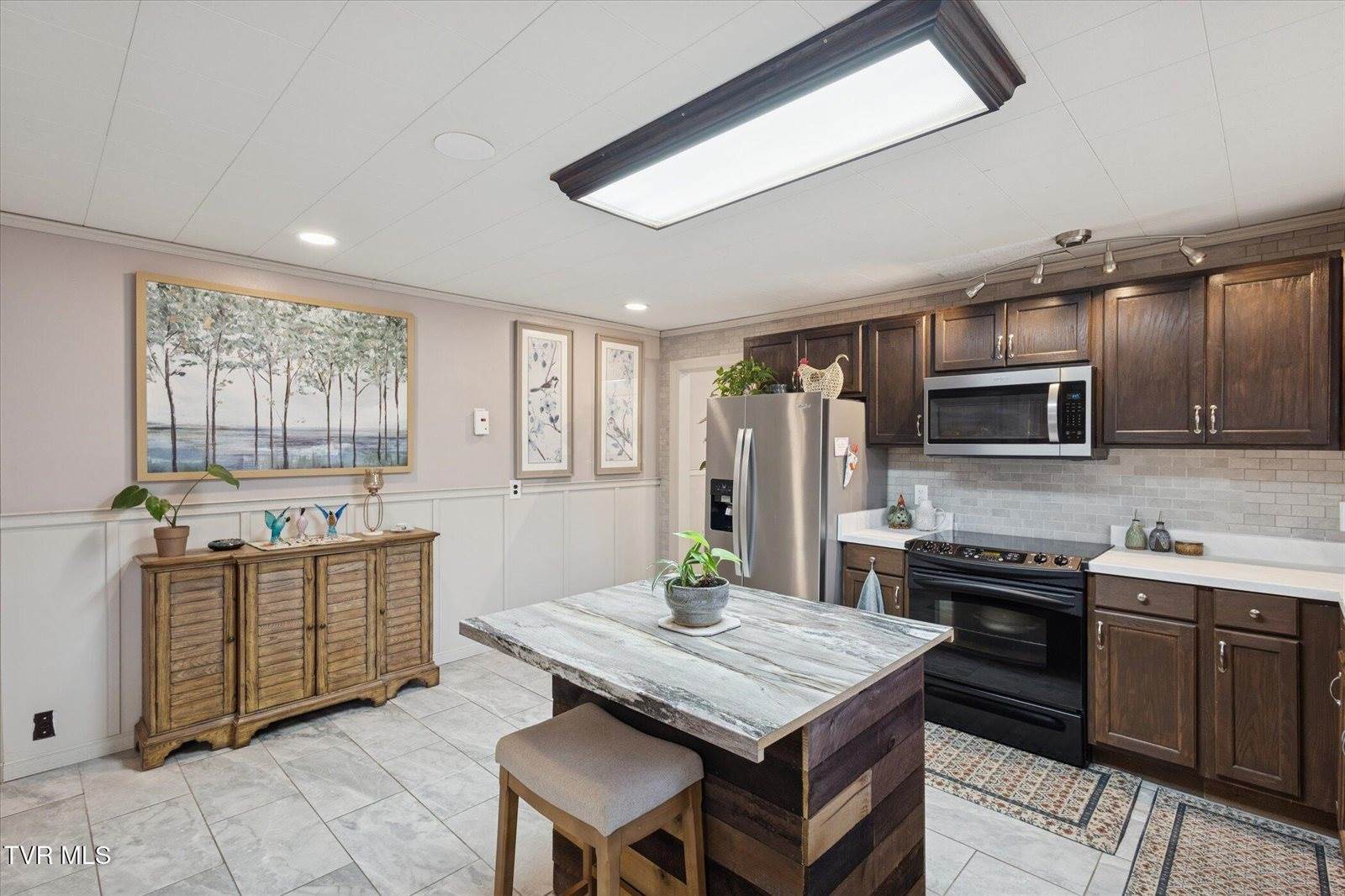 1955 Gap Creek Road, Elizabethton, TN 37643