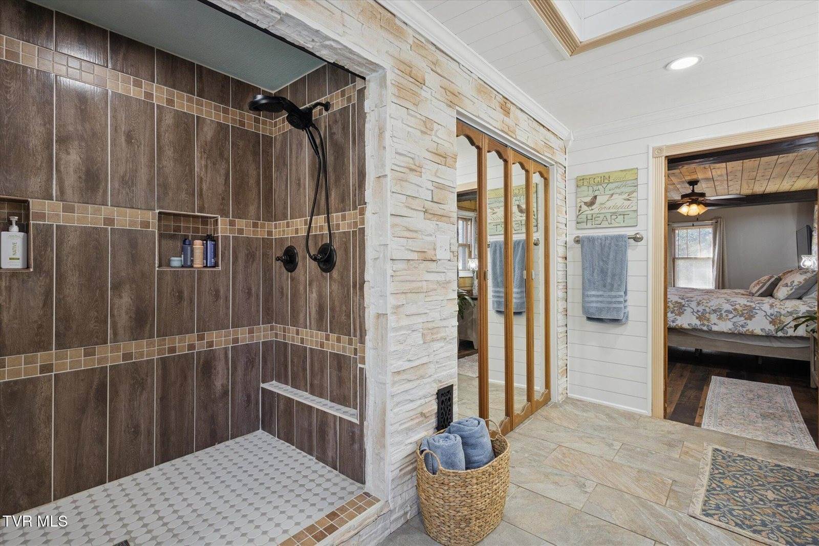 1955 Gap Creek Road, Elizabethton, TN 37643