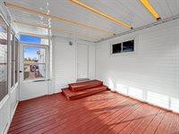 1413 South Locust Avenue, Freeport, IL 61032