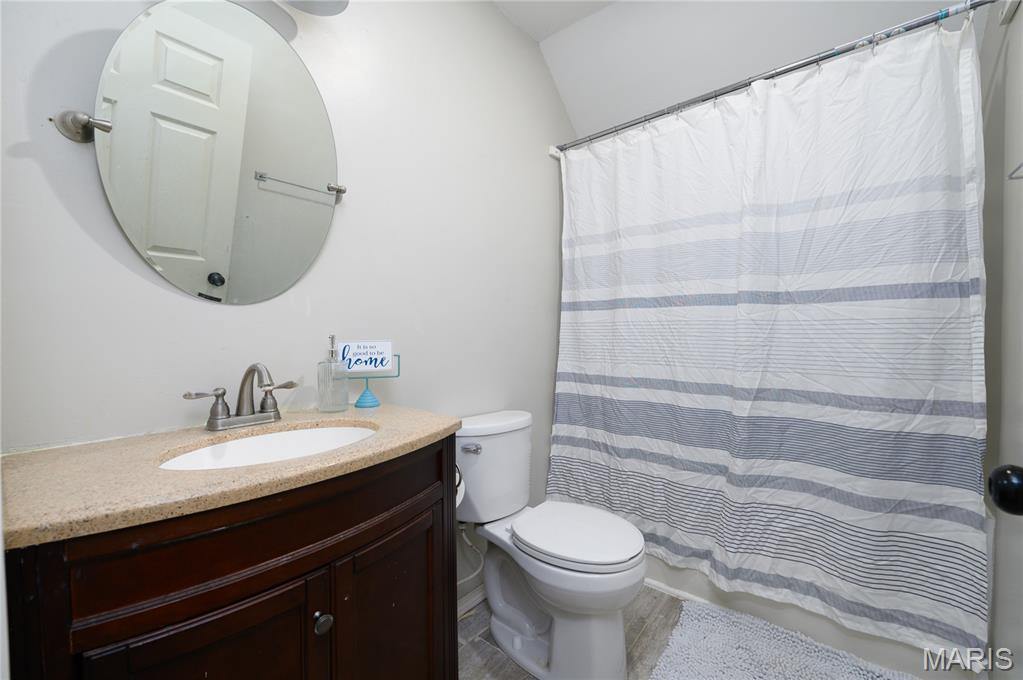 16600 Harmony Lane, Saint Robert, MO 65584