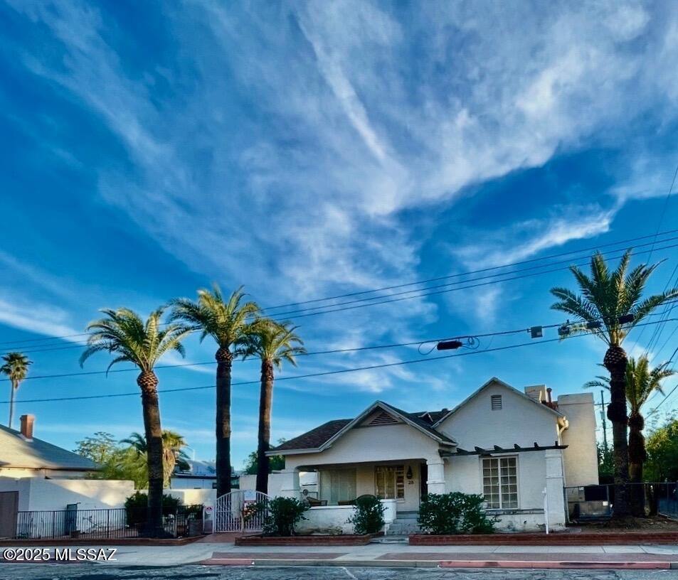 28 East 15th Street, Tucson, AZ 85701