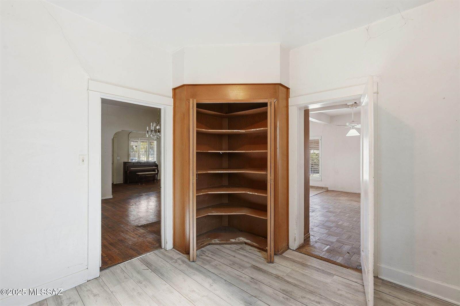 28 East 15th Street, Tucson, AZ 85701