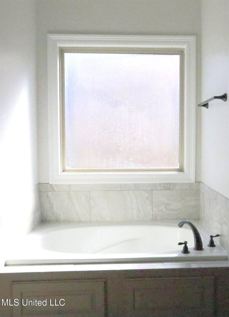 102 Willow Place, Brandon, MS 39047