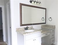 102 Willow Place, Brandon, MS 39047