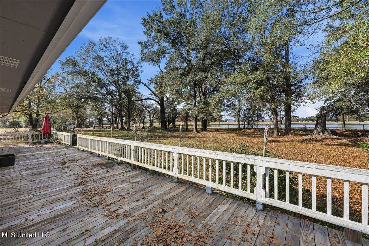 3224 Oakley Road, Raymond, MS 39154