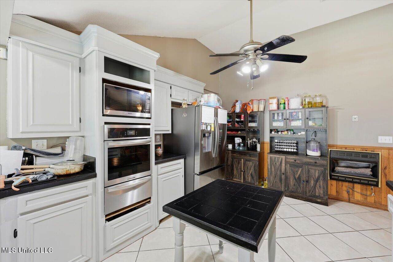 3224 Oakley Road, Raymond, MS 39154