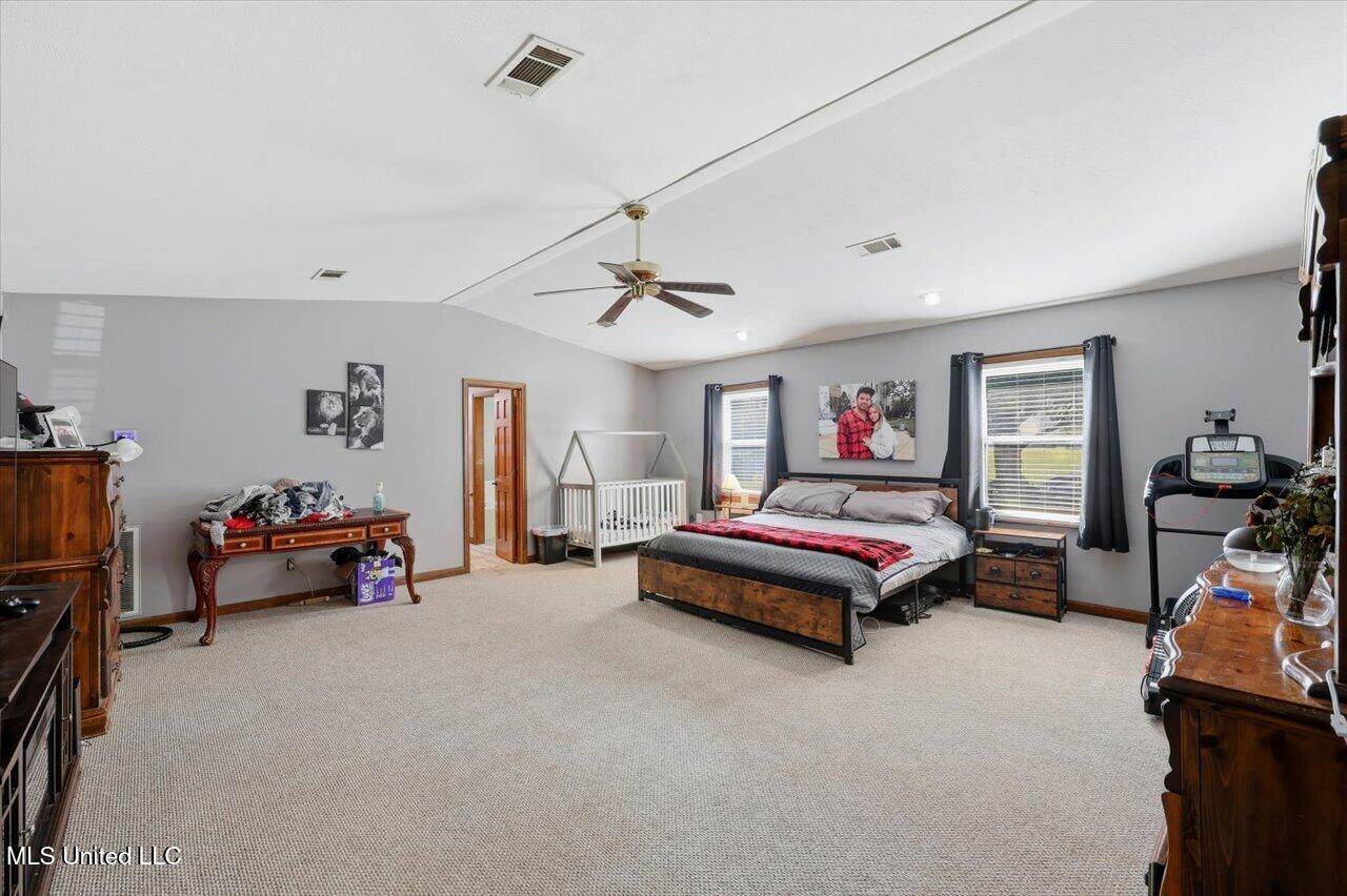 3224 Oakley Road, Raymond, MS 39154