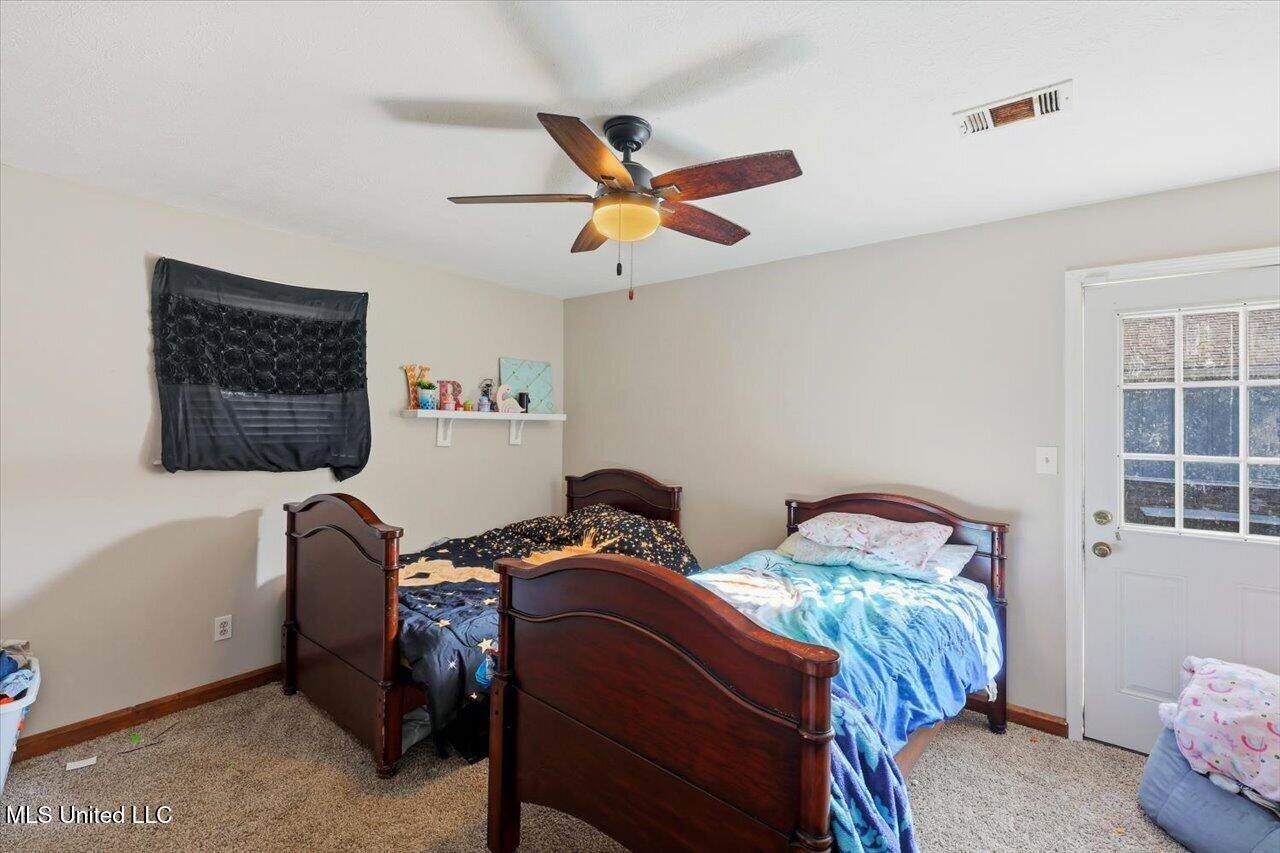 3224 Oakley Road, Raymond, MS 39154