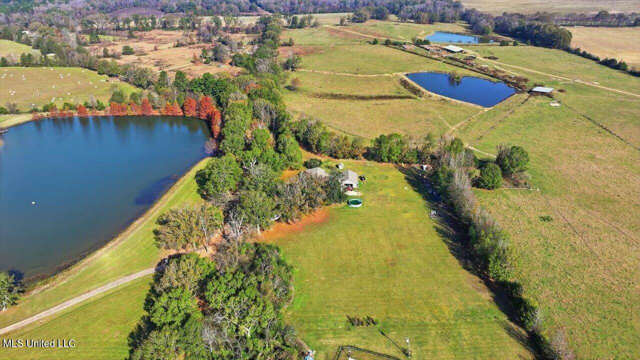 3224 Oakley Road, Raymond, MS 39154