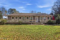 3224 Oakley Road, Raymond, MS 39154