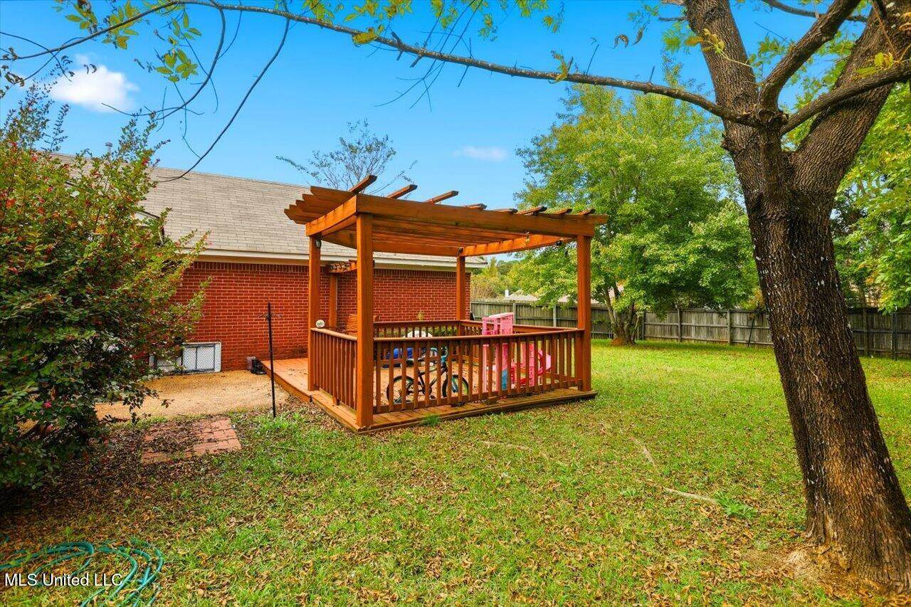 2046 South Cobblestone Cove, Brandon, MS 39042