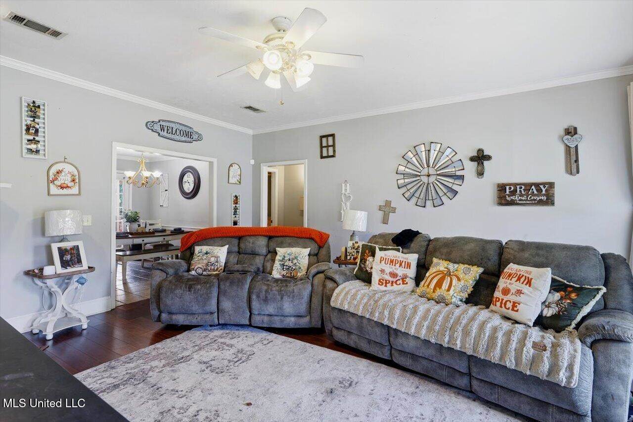 2046 South Cobblestone Cove, Brandon, MS 39042