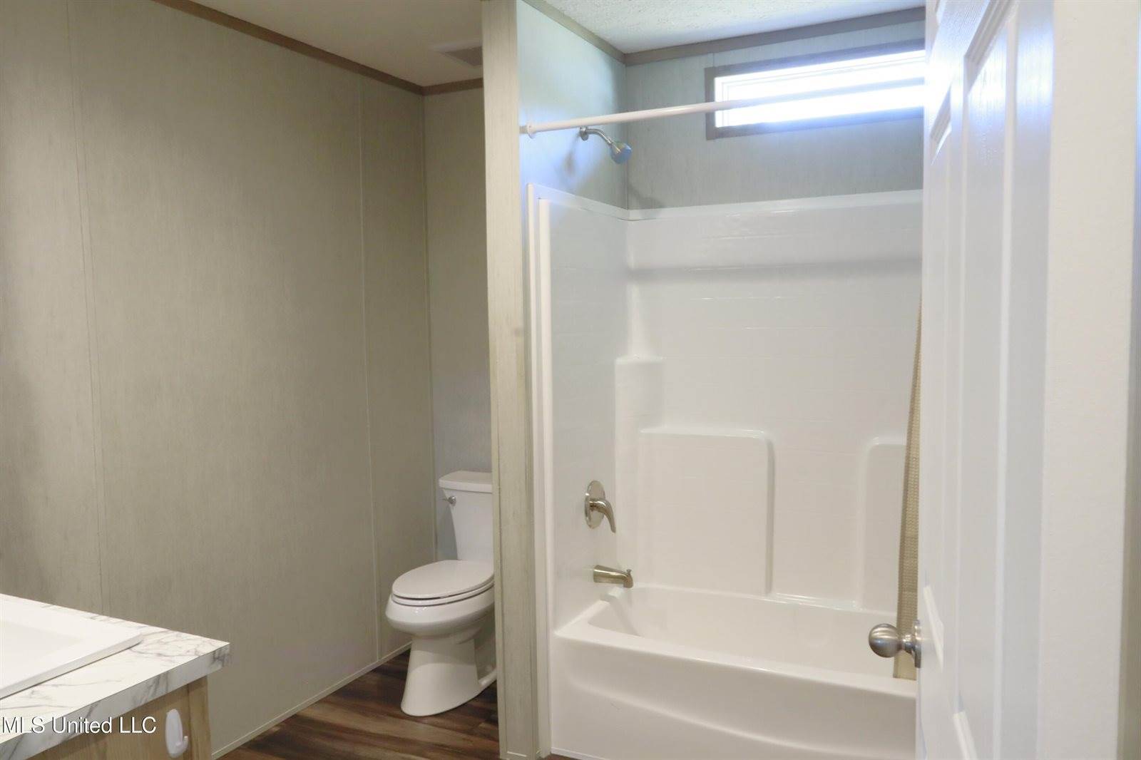 4027 Hillsboro Drive, Brandon, MS 39042