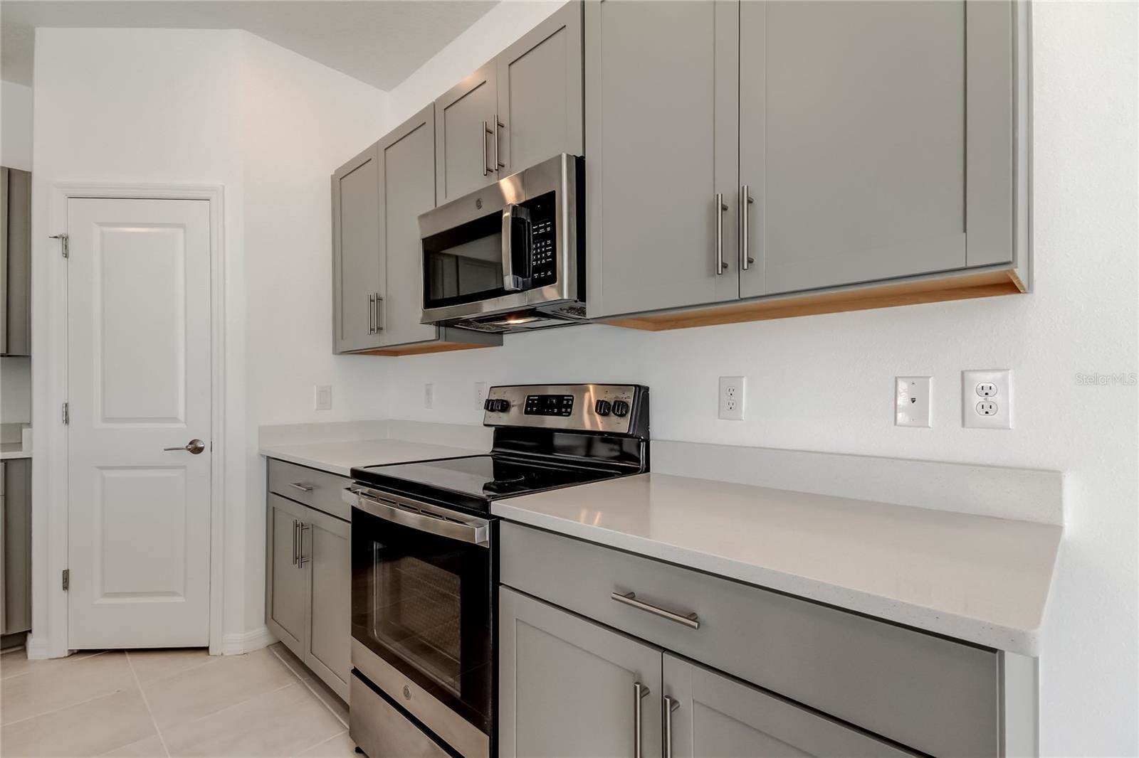 11633 Glenside Terrace, Palmetto, FL 34221