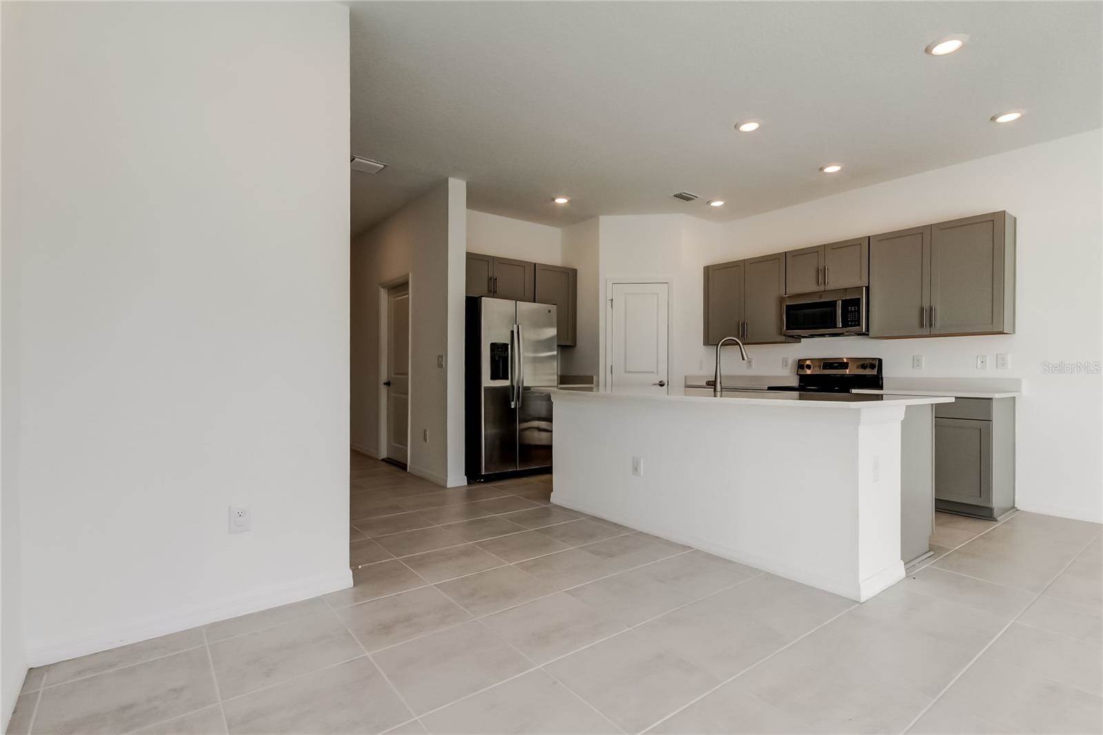 11633 Glenside Terrace, Palmetto, FL 34221