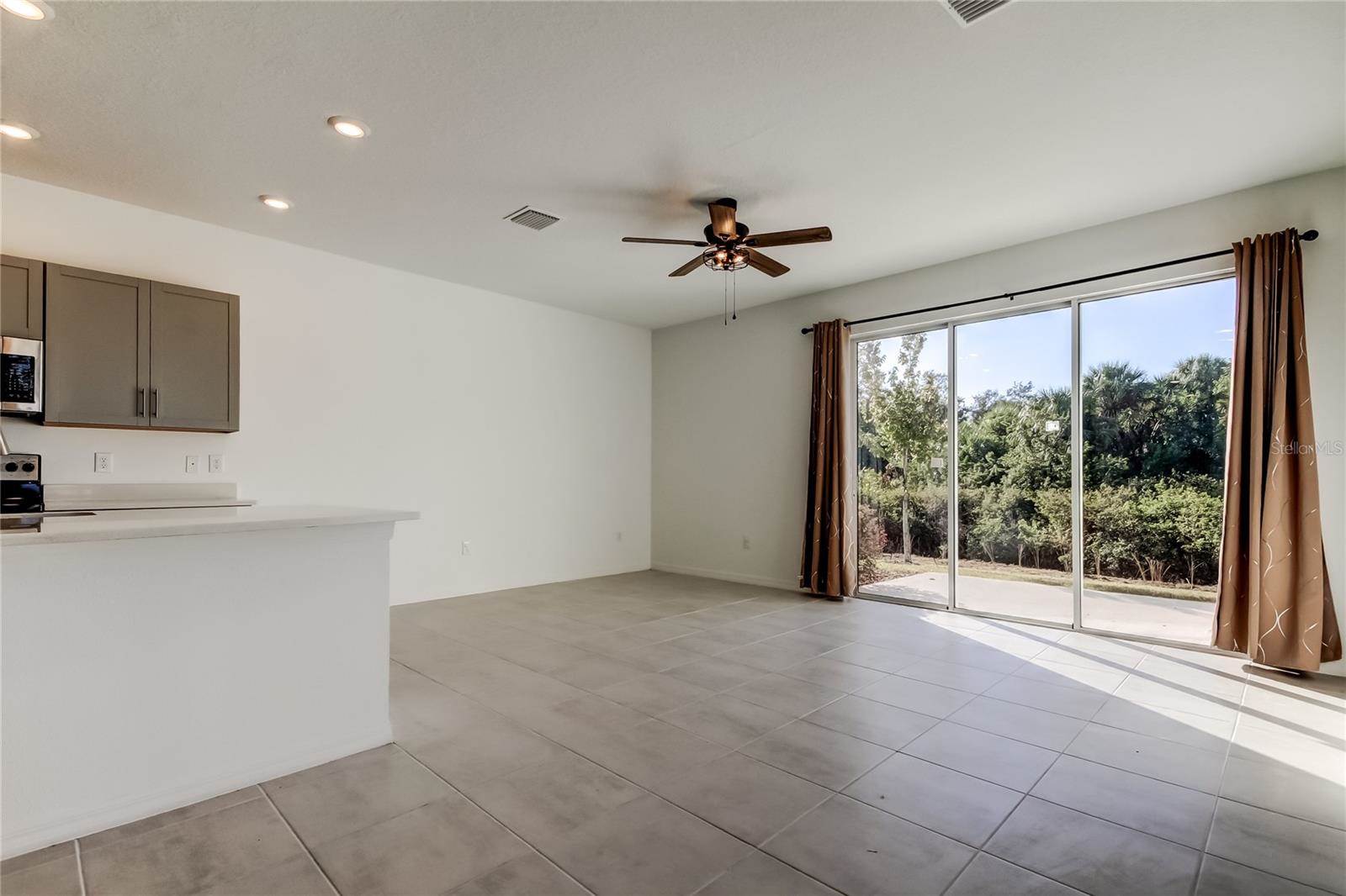 11633 Glenside Terrace, Palmetto, FL 34221