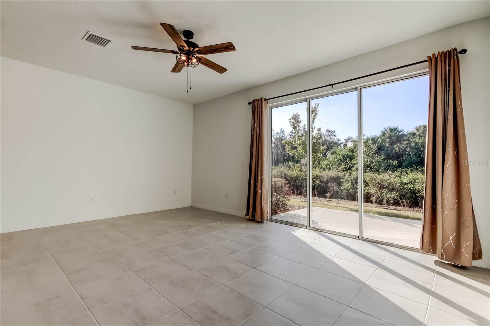 11633 Glenside Terrace, Palmetto, FL 34221