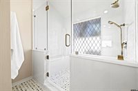 842 Ashford Ct, Tyler, TX 75703