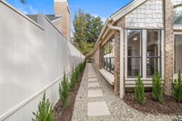 842 Ashford Ct, Tyler, TX 75703