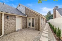 842 Ashford Ct, Tyler, TX 75703