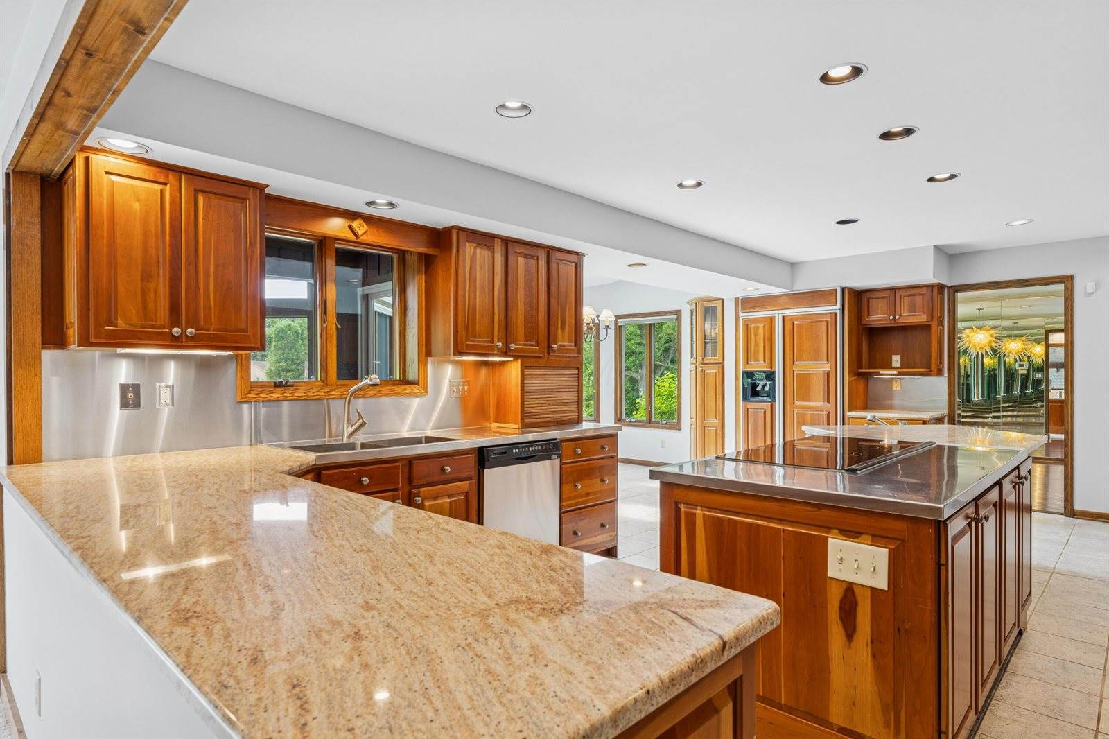 1391 Windrush Circle, Blacklick, OH 43004