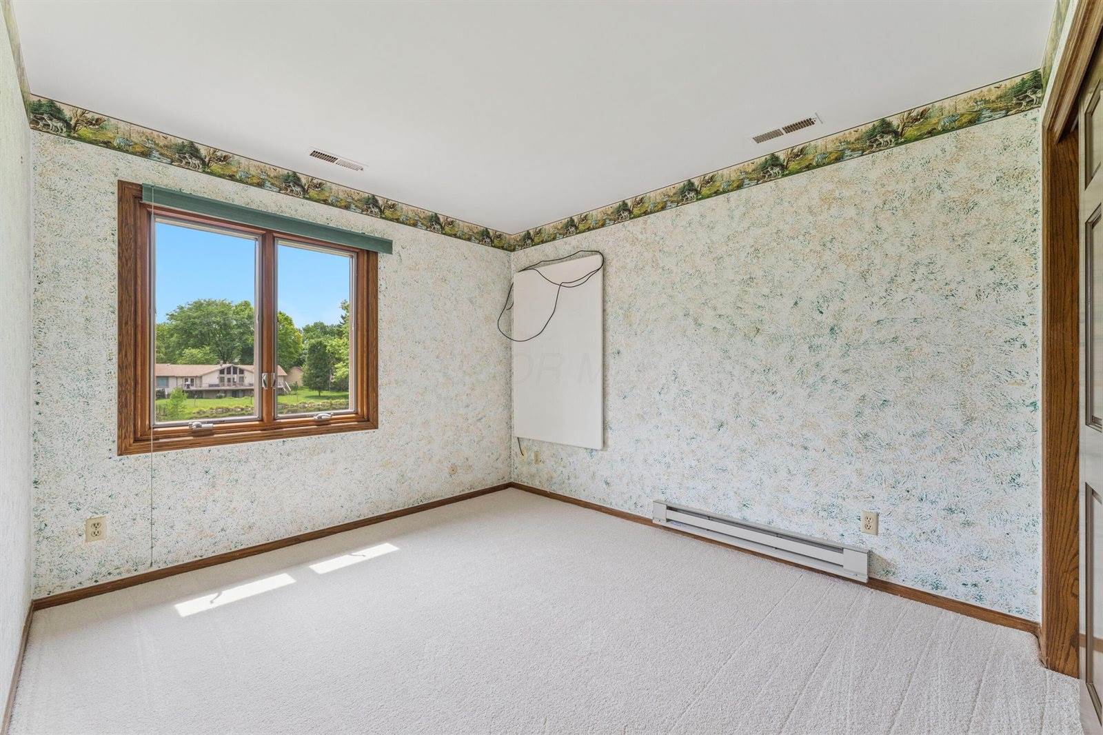 1391 Windrush Circle, Blacklick, OH 43004