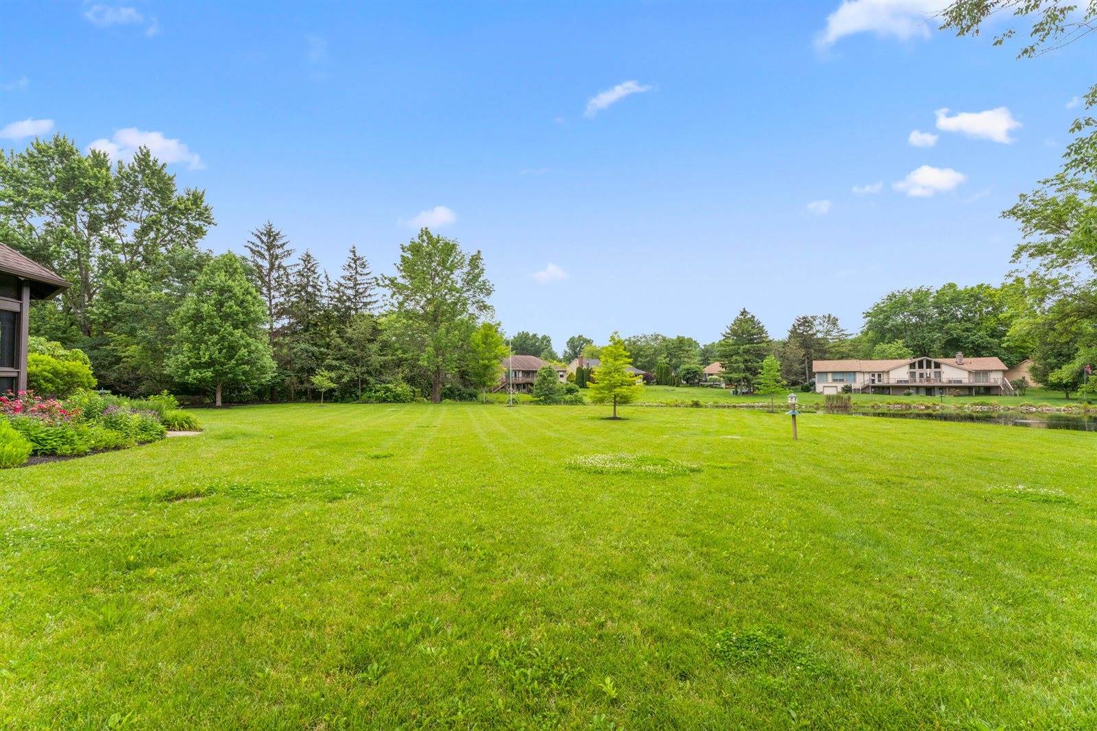 1391 Windrush Circle, Blacklick, OH 43004