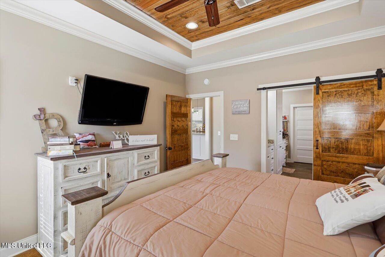 709 Parkdale Place, Brandon, MS 39042