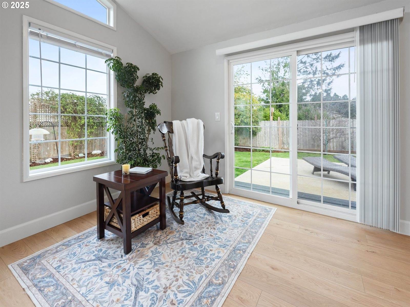 4125 Spruce St, Florence, OR 97439