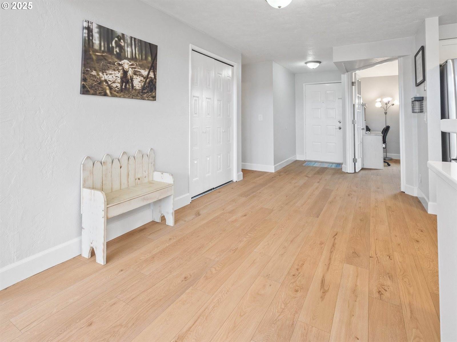 4125 Spruce St, Florence, OR 97439