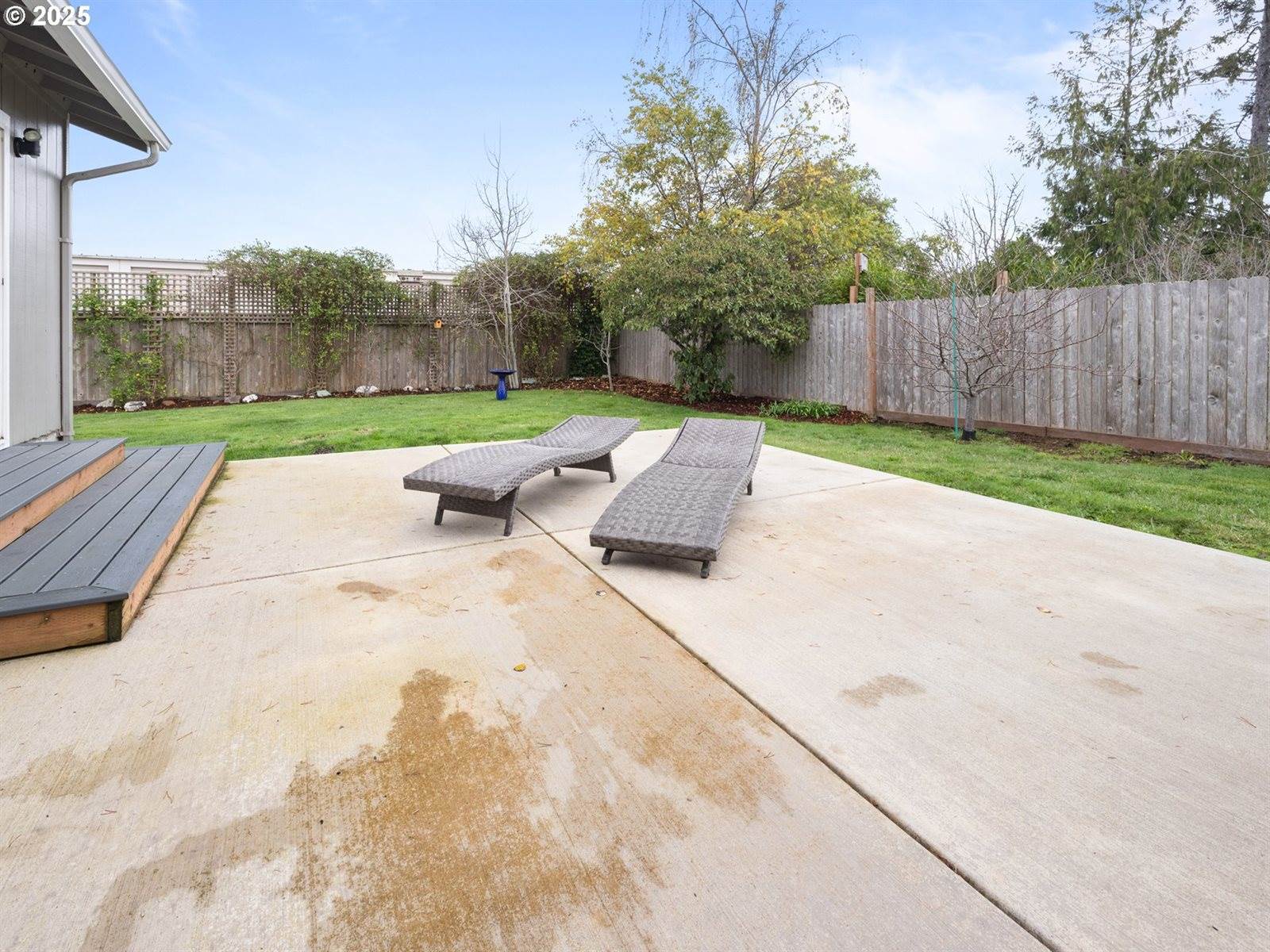 4125 Spruce St, Florence, OR 97439