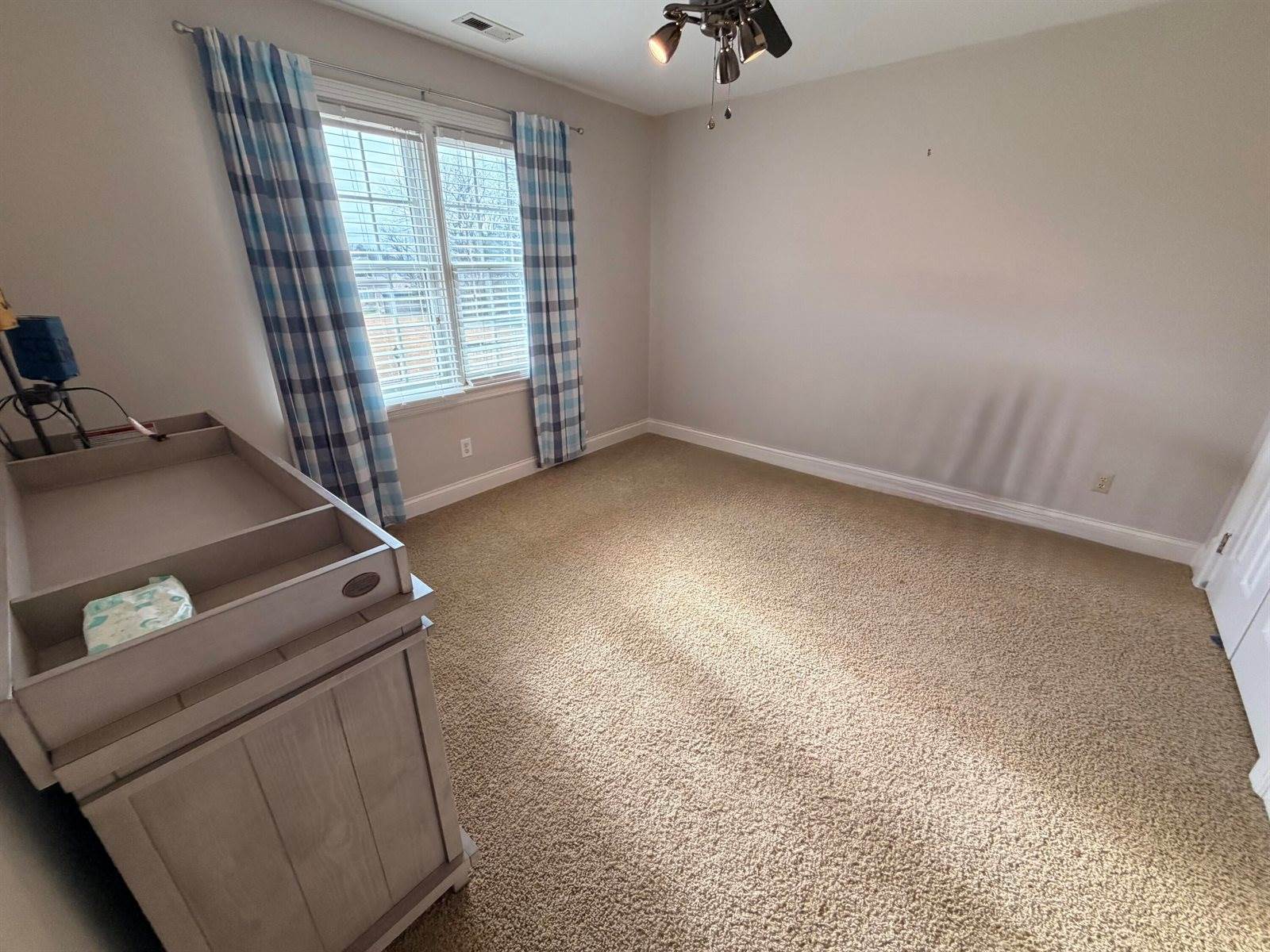 1807 Drake Lane, London, KY 40741