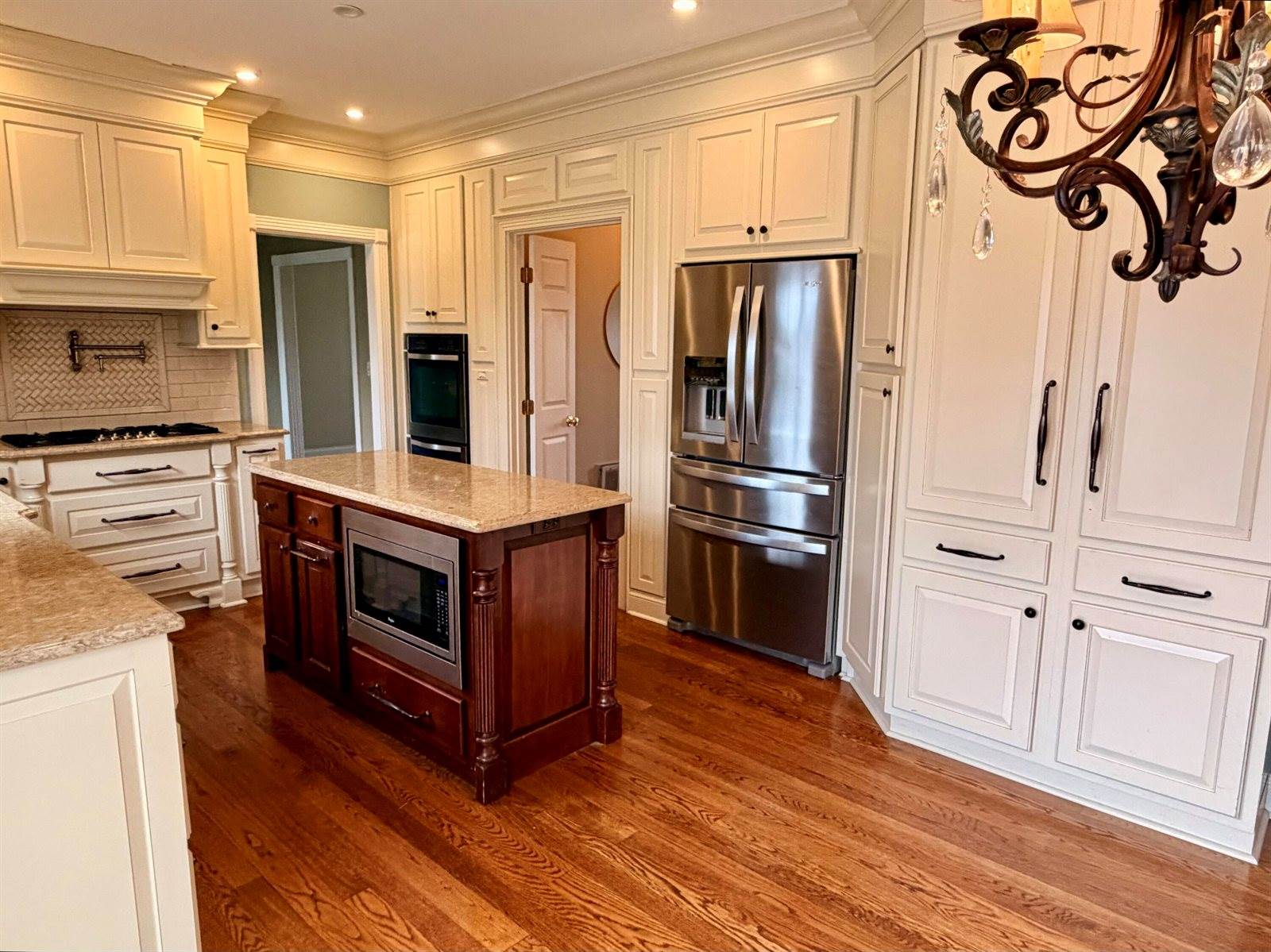 1807 Drake Lane, London, KY 40741