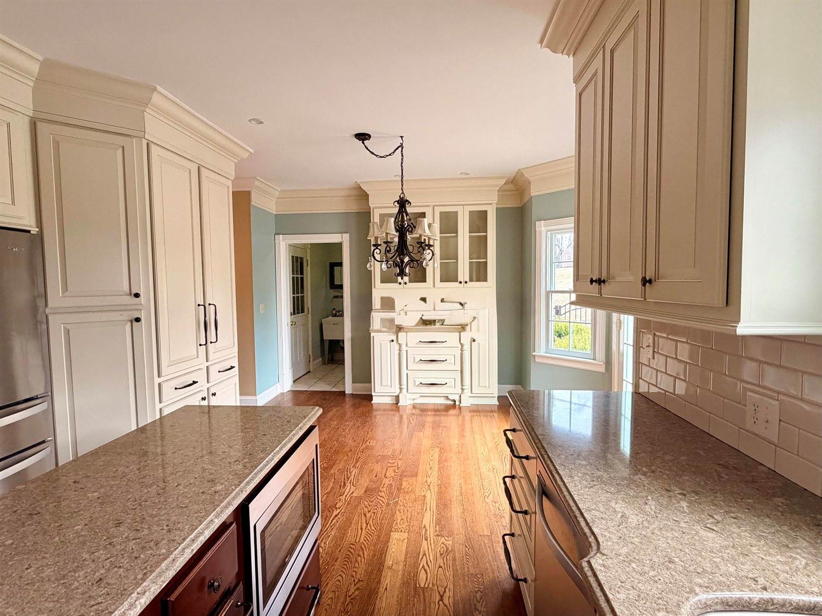 1807 Drake Lane, London, KY 40741