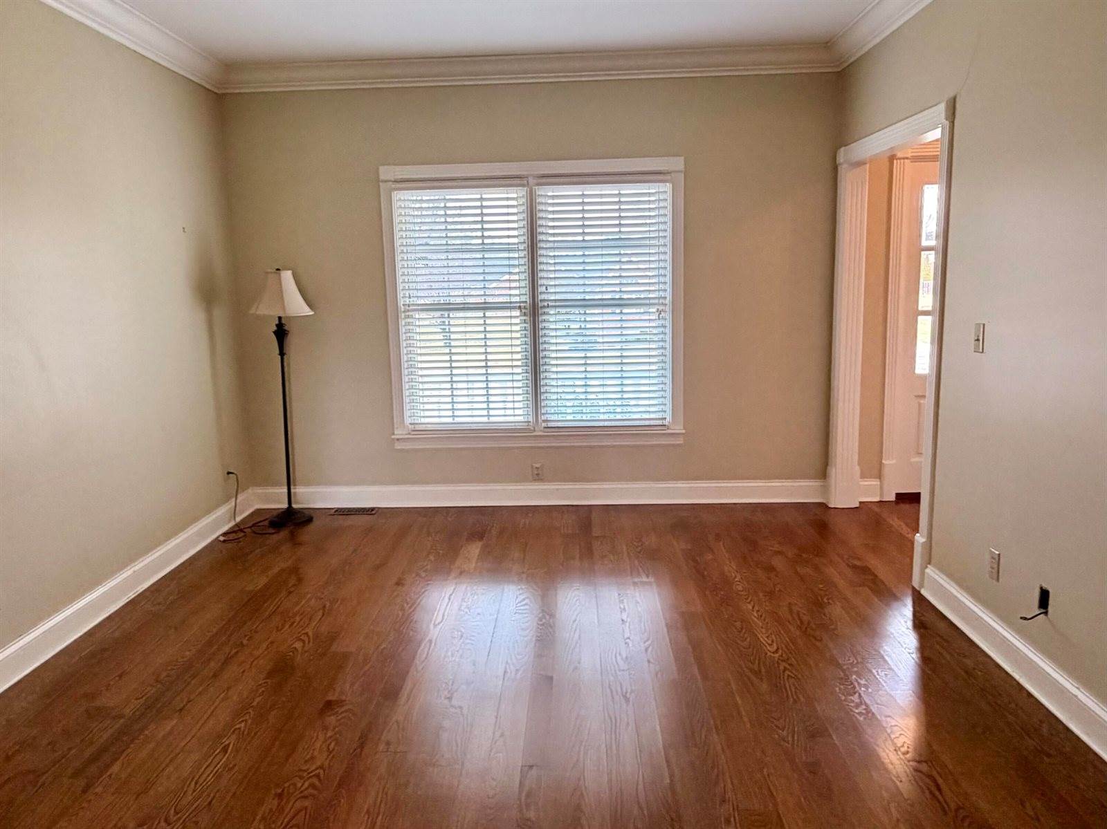 1807 Drake Lane, London, KY 40741