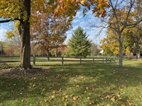 46 Shawnee Lane, Lake Forest, IL 60045