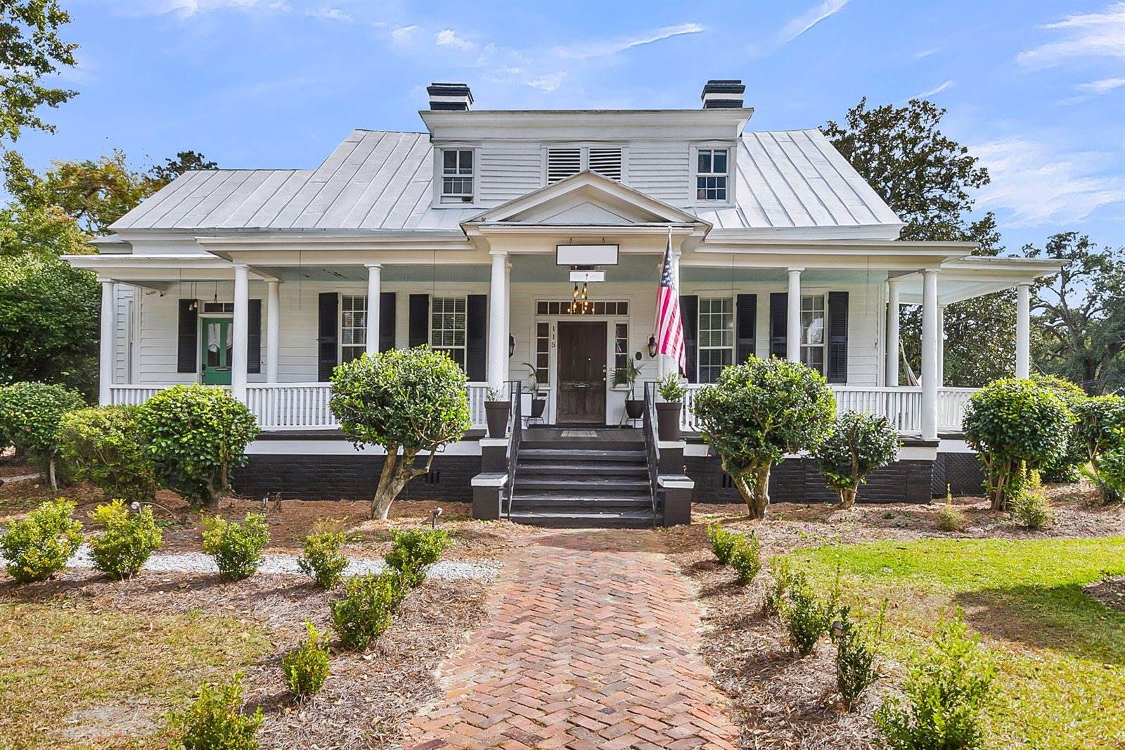 115 South Magnolia Street, Summerville, SC 29483