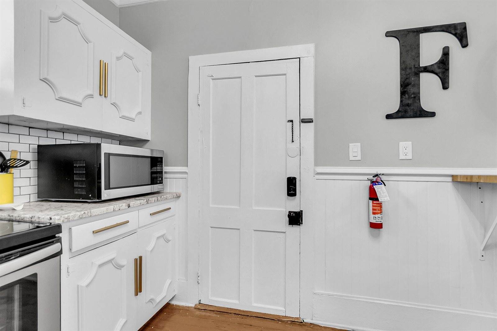 115 South Magnolia Street, Summerville, SC 29483