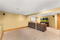 196 Donald Tennant Cir, North Attleboro, MA 02760