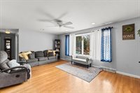 196 Donald Tennant Cir, North Attleboro, MA 02760